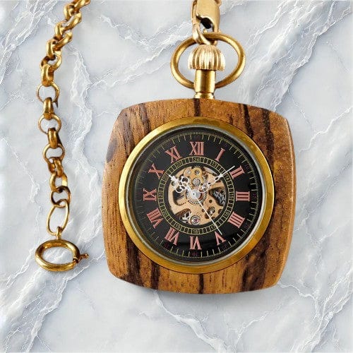 Montre à Gousset en Bois Gravée
