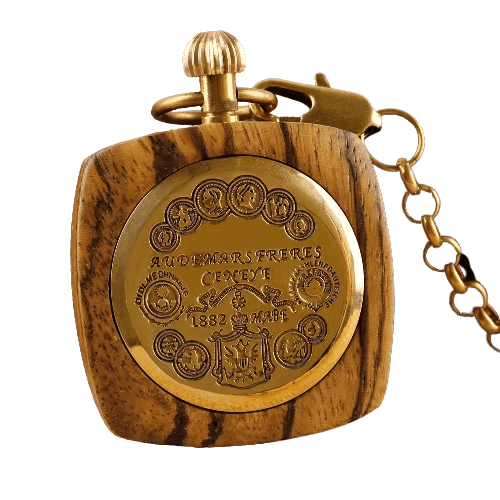 Montre à Gousset en Bois Gravée